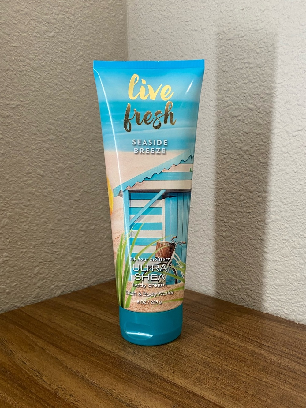 Bath & Body Works Live Fresh Seaside Breeze Ultra Shea Body Cream 8 oz